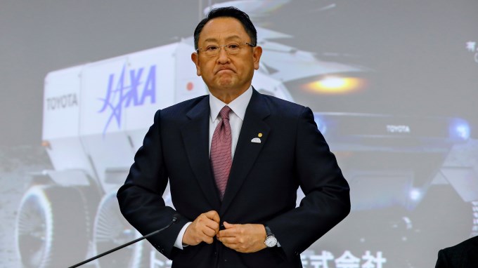 Los fabricantes japoneses de automóviles en EE.UU. critican a Donald Trump