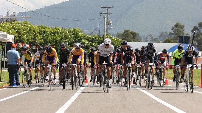 Ciclismo cortesia Copiar