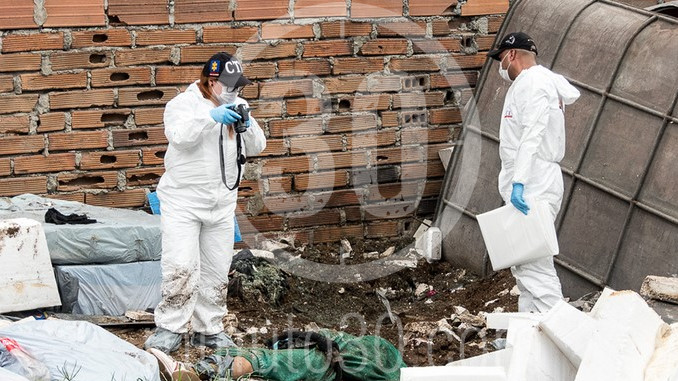 FOTOS Y VIDEO: Amarrada de manos y pies encontraron a una mujer asesinada en el sector de Niquitao por robarle $10.000