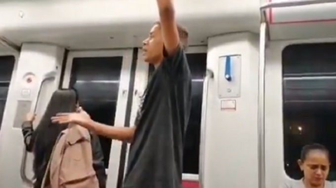 Denuncian nuevo caso de un venezolano pidiendo dinero en el Metro de Medellín, la empresa tomaría medidas