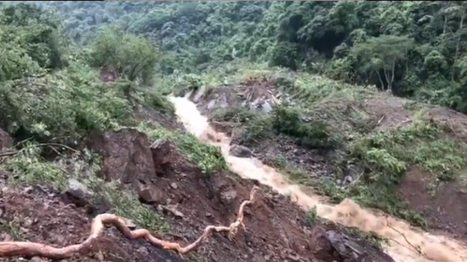 FOTOS Y VIDEO: Se normaliza situación en el Suroeste antioqueño y levantan medidas de evacuación ante alud de tierra