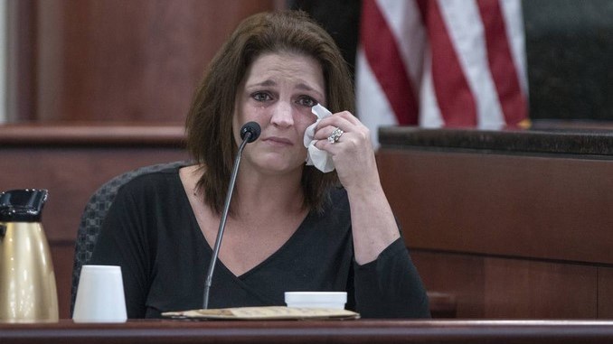 Video: Aunque su exesposo asesinó a sus 5 hijos pidió clemencia ante el jurado para que no le den la pena de muerte