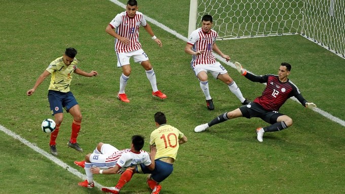 1-0. Colombia sigue su marcha perfecta y deja en agonía a Paraguay 2 Selecci%C3%B3n Colombia 3