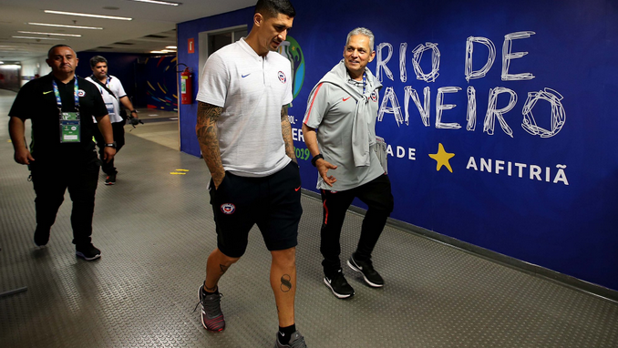 Reinaldo Rueda se alista para un "exigente" juego frente a Colombia 1 Seleccion de Chile en Copa America 1