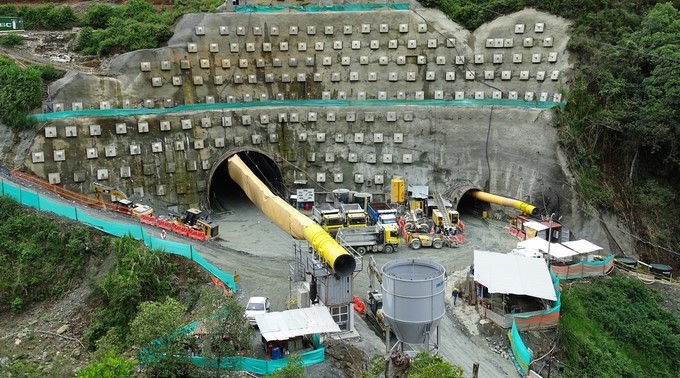 El Túnel del Toyo tiene un avance del 19%, cumpliendo el cronograma, y se logró el primer kilómetro de excavación