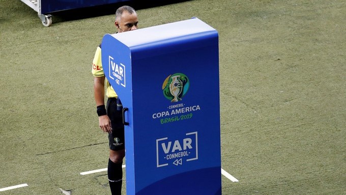 El VAR, un “Gran Hermano” para anular goles y cobrar penaltis en la Copa América
