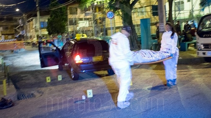 EN FOTOS Y VIDEO: ¡Doble homicidio! Mataron a balazos a dos hombres que iban en un carro por Guayabal 12 doble homicidio guayabal 1
