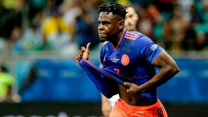 La gran interrogante en redes: ¿Por qué Duvan Zapata no pateó el quinto penal? 1 duvan zapata