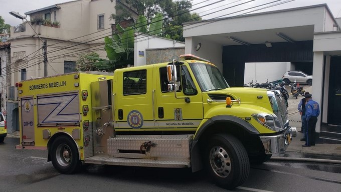 EN FOTOS Y VIDEO: Autoridades atendieron un incendio que se presentó en Prado Centro