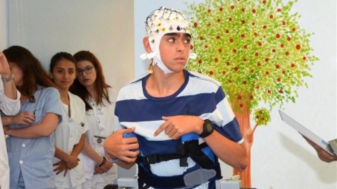 exoesqueleto con casco home