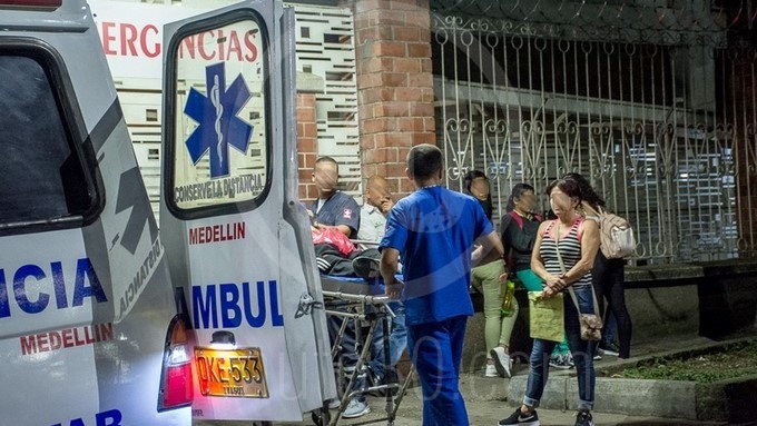 EN FOTOS Y VIDEO: Se estaba motilando en una barbería de Bello y llegaron a matarlo de 8 balazos 9 homicdio barberia bello 6