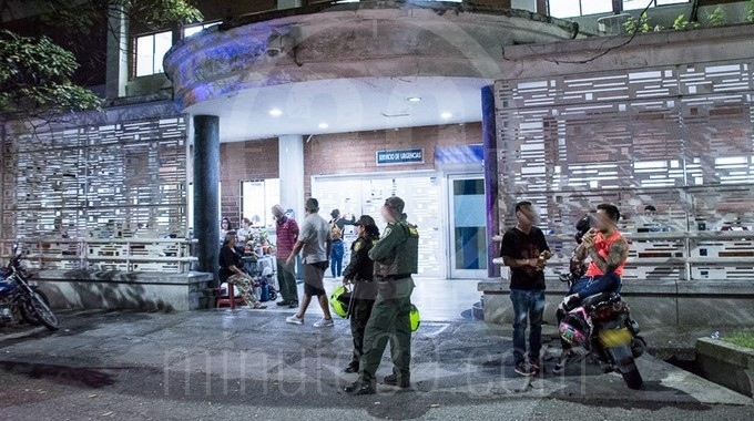 EN FOTOS Y VIDEO: Se estaba motilando en una barbería de Bello y llegaron a matarlo de 8 balazos 7 homicdio barberia bello 8