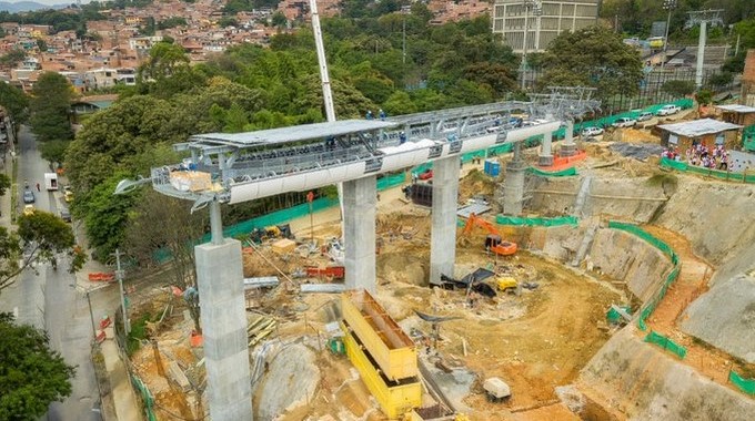 Iván Duque reiteró el aporte de $50.000 millones para el metrocable Picacho y busca recursos para el Tranvía de la 80