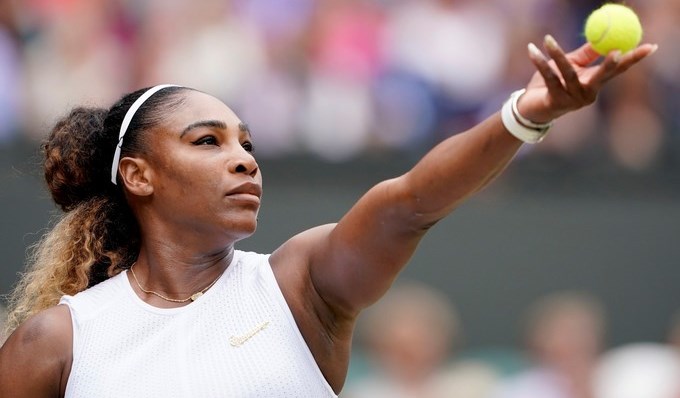 Simona Halep vence a Serena Williams y gana su primer título en Wimbledon 2 serena williams1