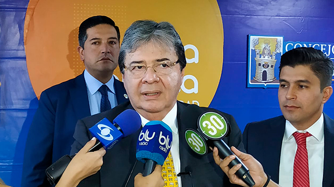 Canciller Carlos Holmes Trujillo. Minuto30.