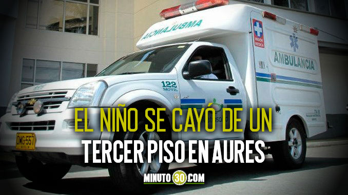 Dejaron encerrados a dos niños en un apartamento, y uno de 6 años se cayó del balcón