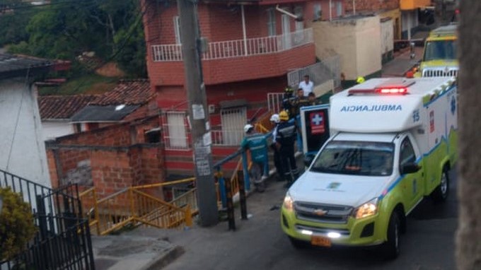EN FOTOS: ¡Terrible! Motociclista murió tras perder los frenos bajando por una loma de Enciso