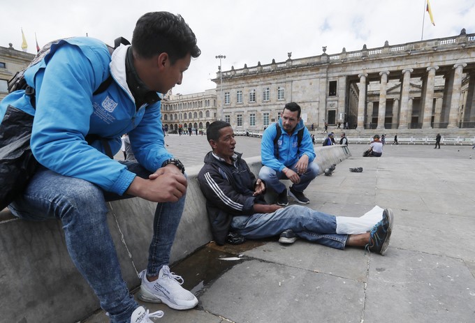 Una vida fumando bazuco en las calles de Bogotá 4 angeles azules 2