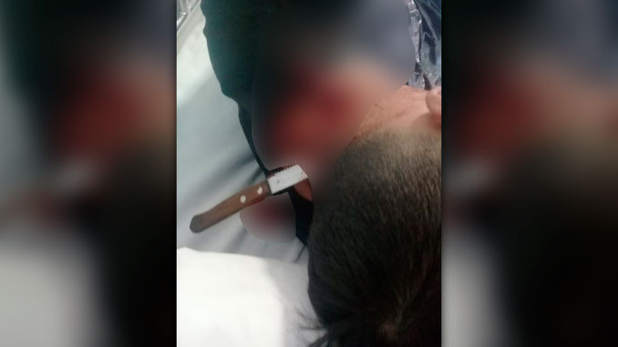 Tras las rejas uno de los venezolanos que le enterró un cuchillo en el cuello a un taxista en Las Palmas 1 cuchillo