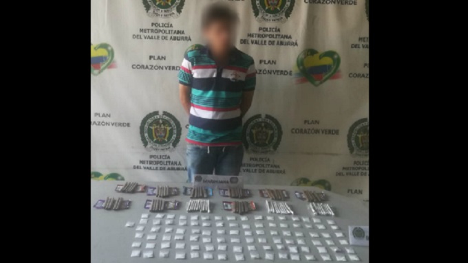 Capturado en flagrancia un venezolano que portaba 180 dosis de estupefacientes en Itagüí 1 droga