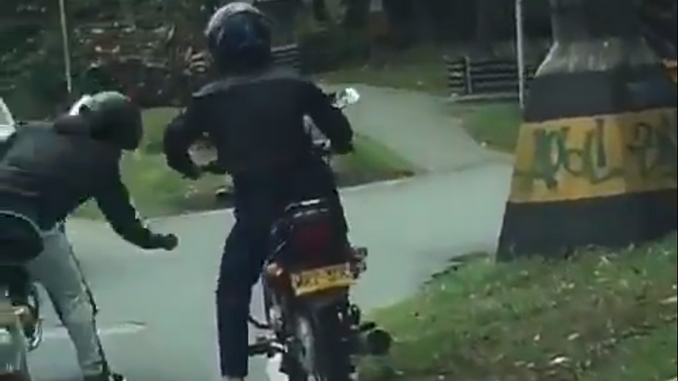 ¡Dura sanción! más de 10 años de cárcel para tres fleteros que fueron 'pillados' por videos ciudadanos en Medellín 1 ladrones medell%C3%ADn