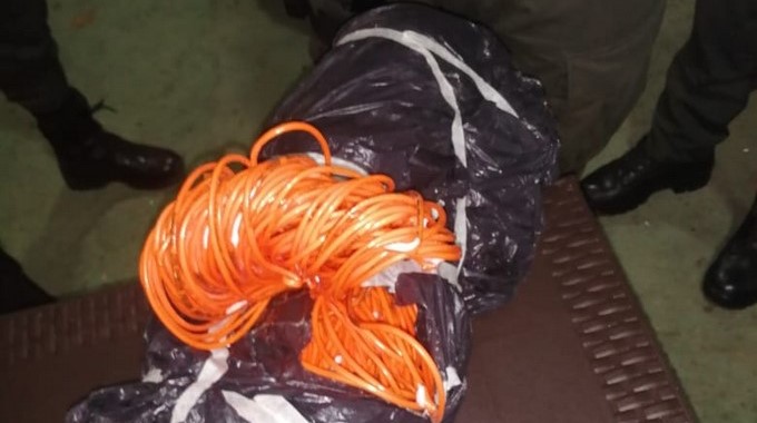 Fotos: en Castilla capturaron a dos sujetos que transportaban 50 kilos de explosivos 1 portada 5