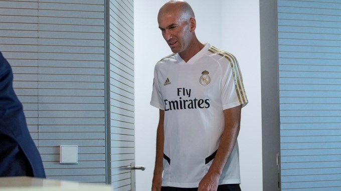 El técnico francés del Real Madrid, Zinedine Zidane