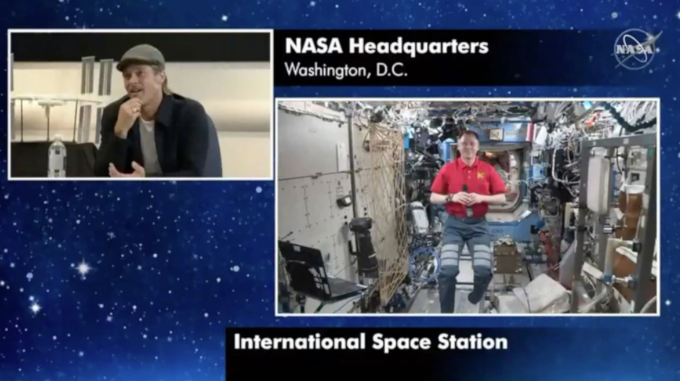 Brad Pitt habló con un astronauta en órbita y le hizo esta incómoda pregunta