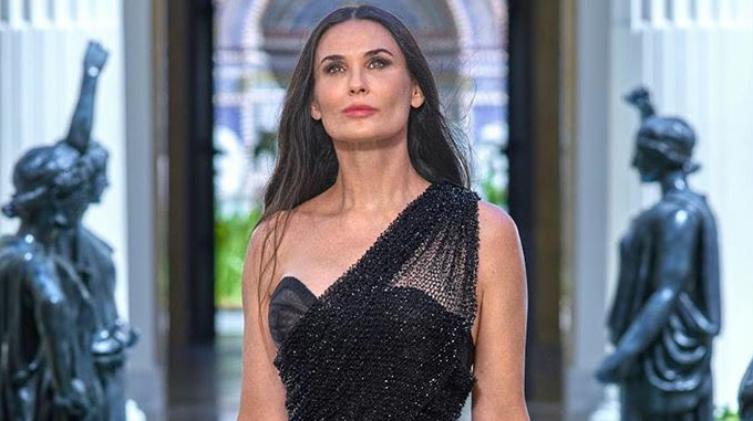 Demi Moore confiesa que perdió un hijo de Ashton Kutcher en el sexto mes de embarazo