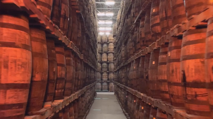 EN VIDEO: Conoce el proceso de elaboración del RON de la mano de la Fábrica de Licores de Antioquia 1 FLA Portada RON