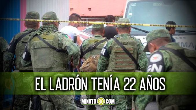 Se subió a robar a un bus pero un pasajero lo desarmó y lo mató de cuatro disparos