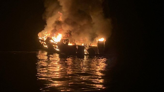 Ya han recuperado 33 cuerpos de los 34 fallecidos en el incendio de un barco en California