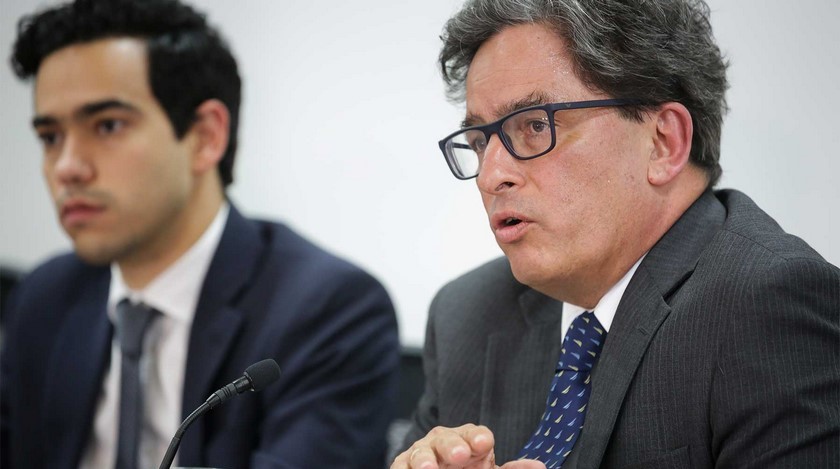 MinHacienda presentará de nuevo ley de financiamiento sin cambios a pesar de ser rechazada por la Corte