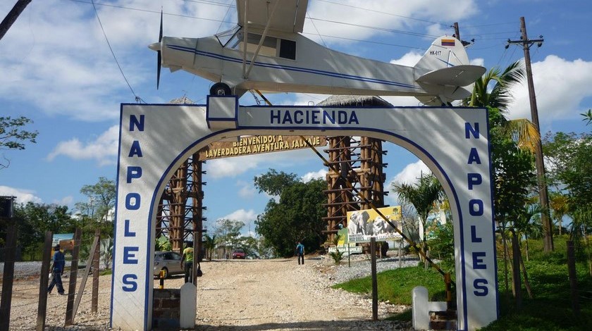Foto: Narco español capturado tenía una mansión con una réplica exacta de la entrada de la hacienda Nápoles