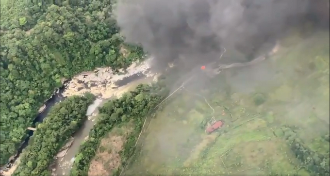 Videos: ¡Ya van 19! Otra vez grupos guerrilleros atentaron contra el oleoducto Trasandino y dañan el medio ambiente