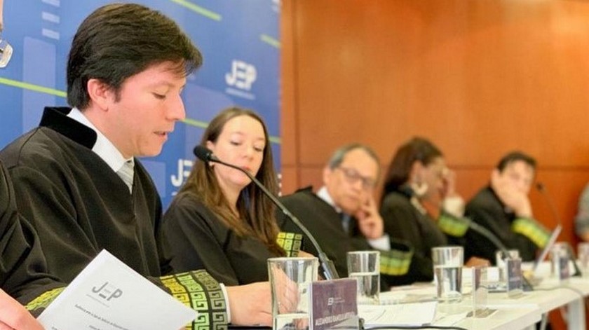 Senadora que reemplazó a Uribe radicó proyecto para derogar la JEP en el Congreso