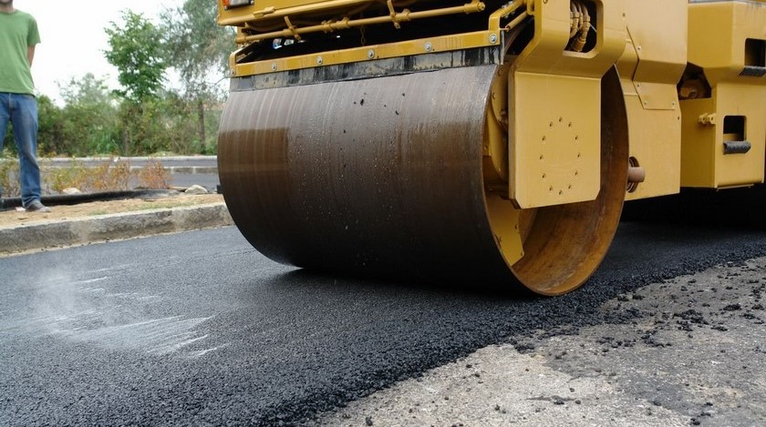 $10 mil millones invertirán en la rehabilitación y mantenimiento de la vía Camilo C – Venecia – Bolombolo