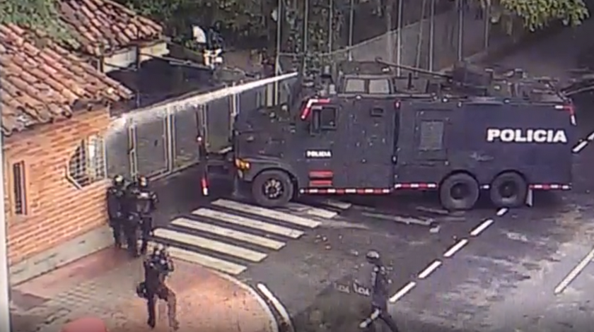 EN VIDEO: Por movilización estudiantil se presenta situación de orden público en Las Vegas