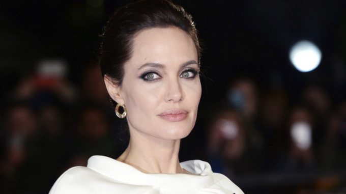 “Sentí una profunda y genuina tristeza”: Angelina Jolie sobre su divorcio con Brad Pitt