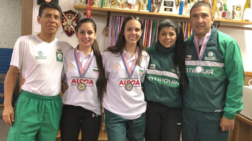 ¡Por la de oro en Juegos Nacionales! Indeportes apoya la preparación de la Esgrima paisa en el exterior 1 esgrima antioquia3