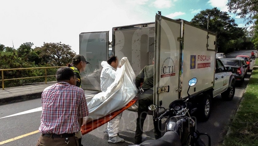 En medio de unos ‘quinces’ una joven de 19 años de edad fue asesinada, al parecer, por su pareja