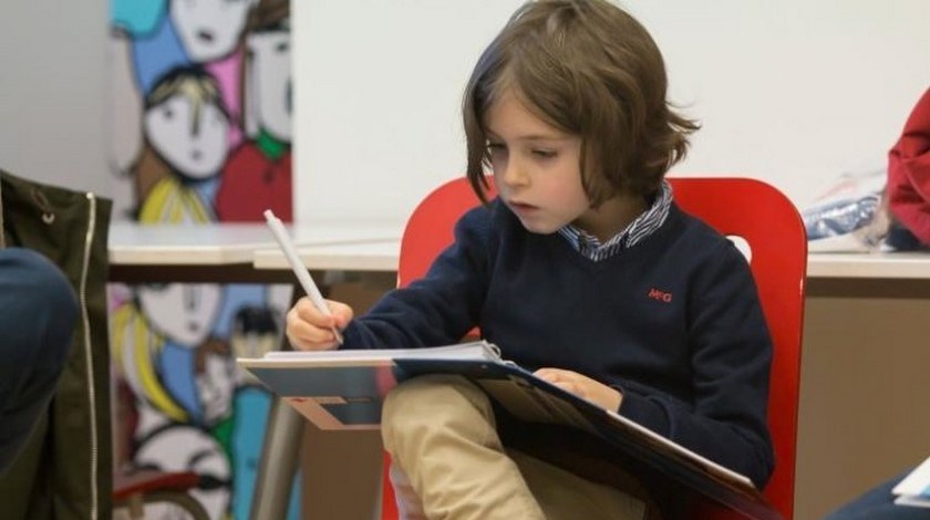 ¡Niño prodigio!: A sus 9 años ya se va a graduar de ingeniería eléctrica y piensa comenzar a estudiar medicina