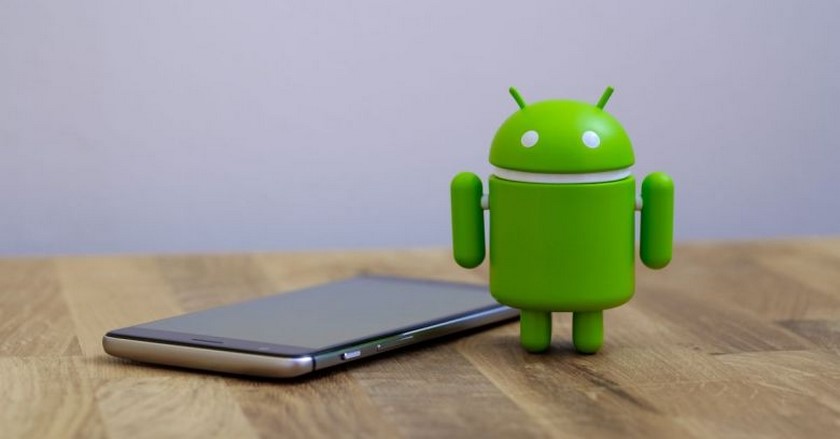 Fallo de seguridad de Android permitía a aplicaciones maliciosas utilizar la cámara para grabar