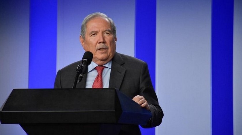 El Congreso votará la moción de censura contra el exministro Guillermo Botero, sin importar su renuncia