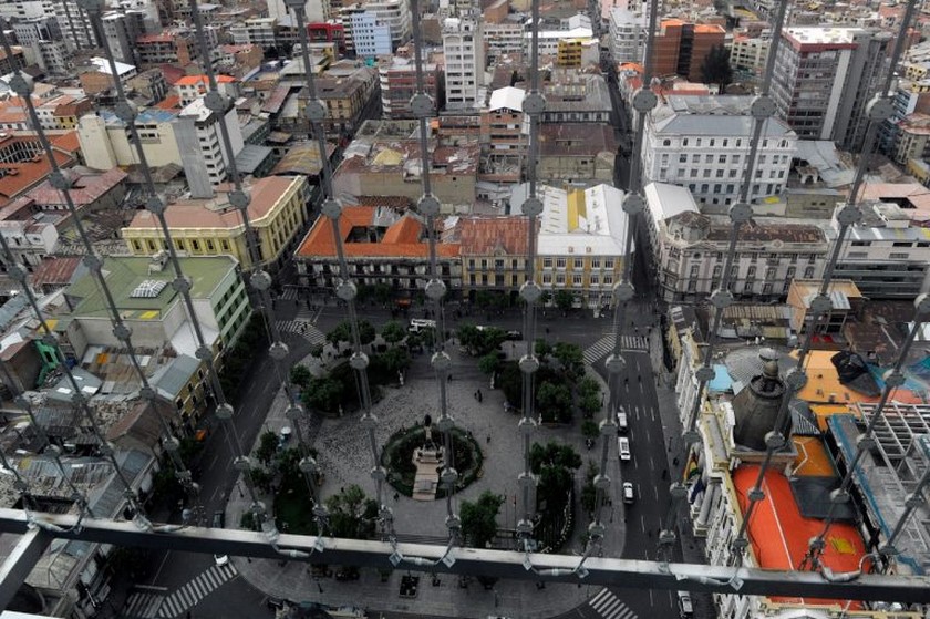 FOTOS: Nuevo gobierno boliviano entró a la suite presidencial de 'jeque árabe' donde vivía Evo Morales en La Paz 15 Suite presidencial de Evo Morales en La Paz 4