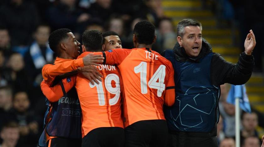 El City se asegura el liderato con un "gris" empate ante el Shakhtar. 1-1. 2 city shakhtar 3