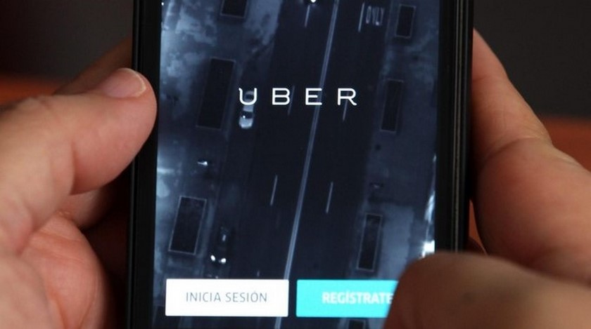¡Otra vez! Tramitan proyecto de ley que busca regular a plataformas como Uber o Cabify