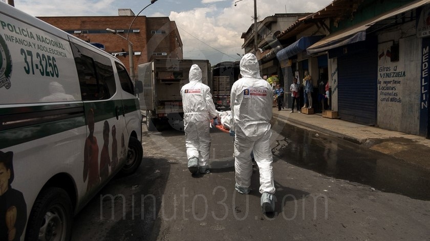FOTOS: Encontraron a un menor de edad muerto en una residencia del centro de Medellín 13 homicio menor de edad en el centro de medell%C3%ADn 1