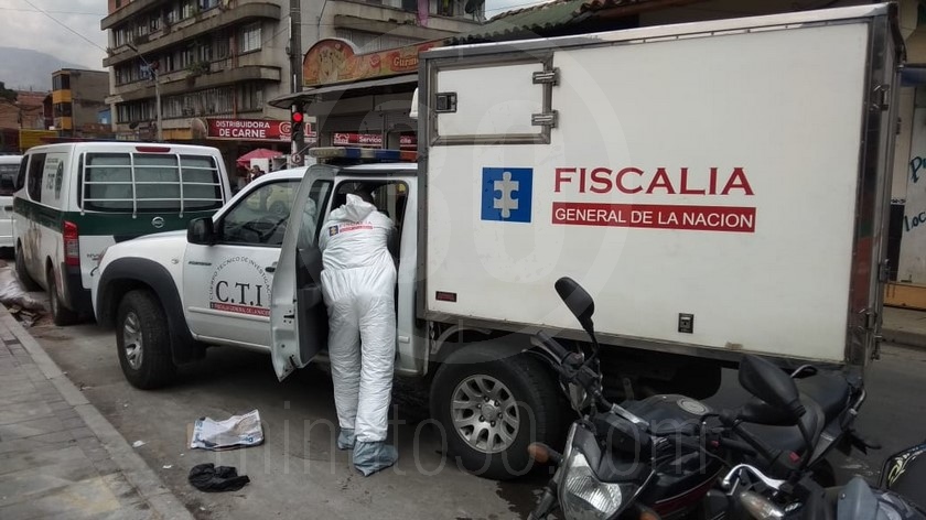 FOTOS: Encontraron a un menor de edad muerto en una residencia del centro de Medellín 8 menor de edad muerto en rojas pinilla 2