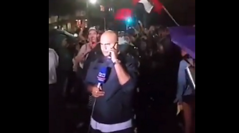 EN VIDEO: A punta de gritos sacaron a periodistas de un canal nacional de la Comuna 13